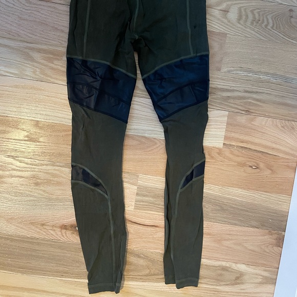 Suede-like with mesh detailing lululemon lab leggings - Picture 3 of 3